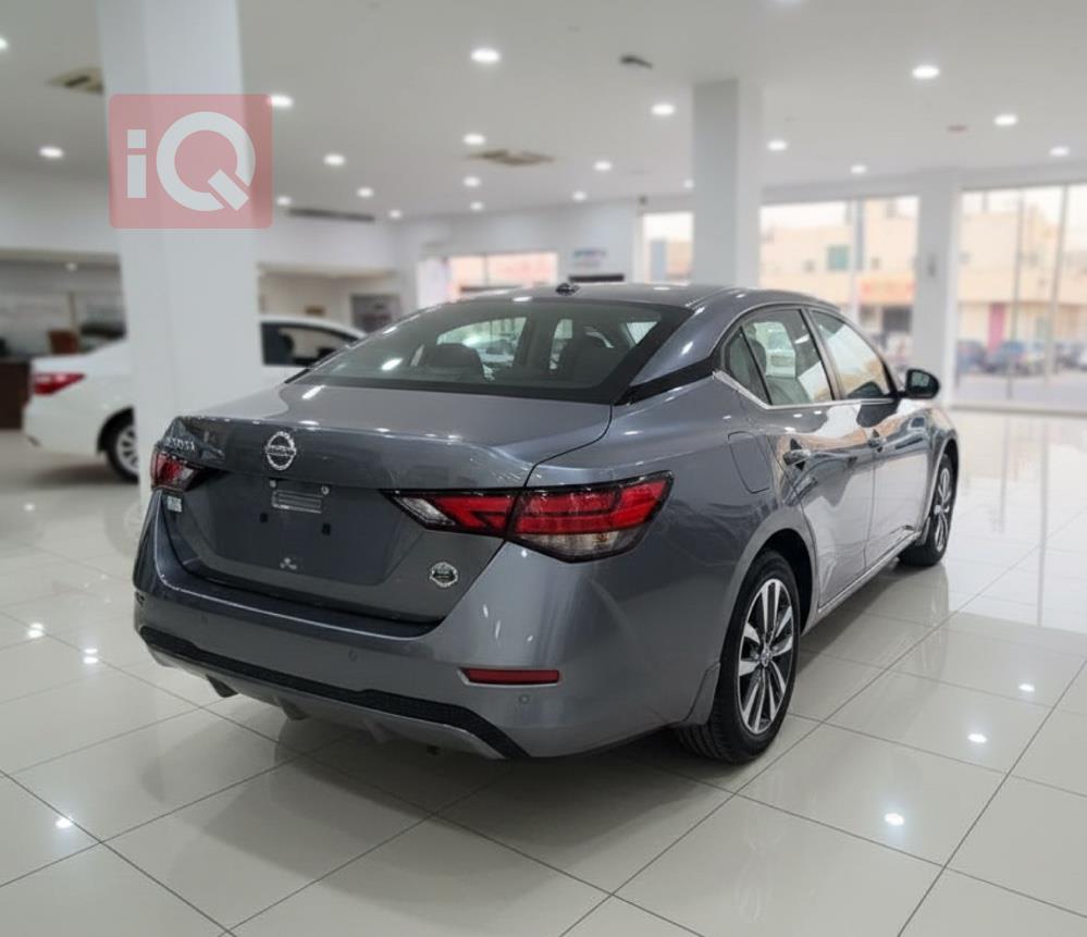 نيسان سنترا